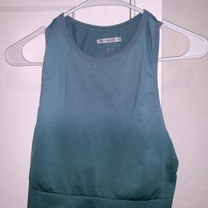 workout top